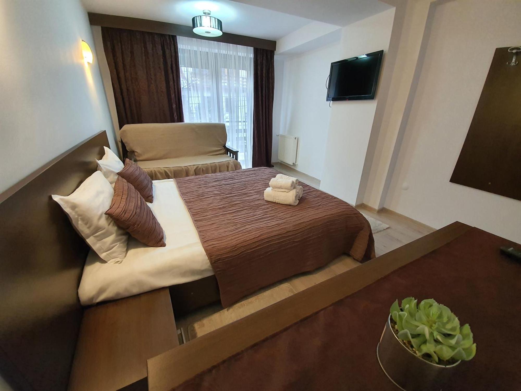 Pensiunea Public House Buşteni Chambre photo