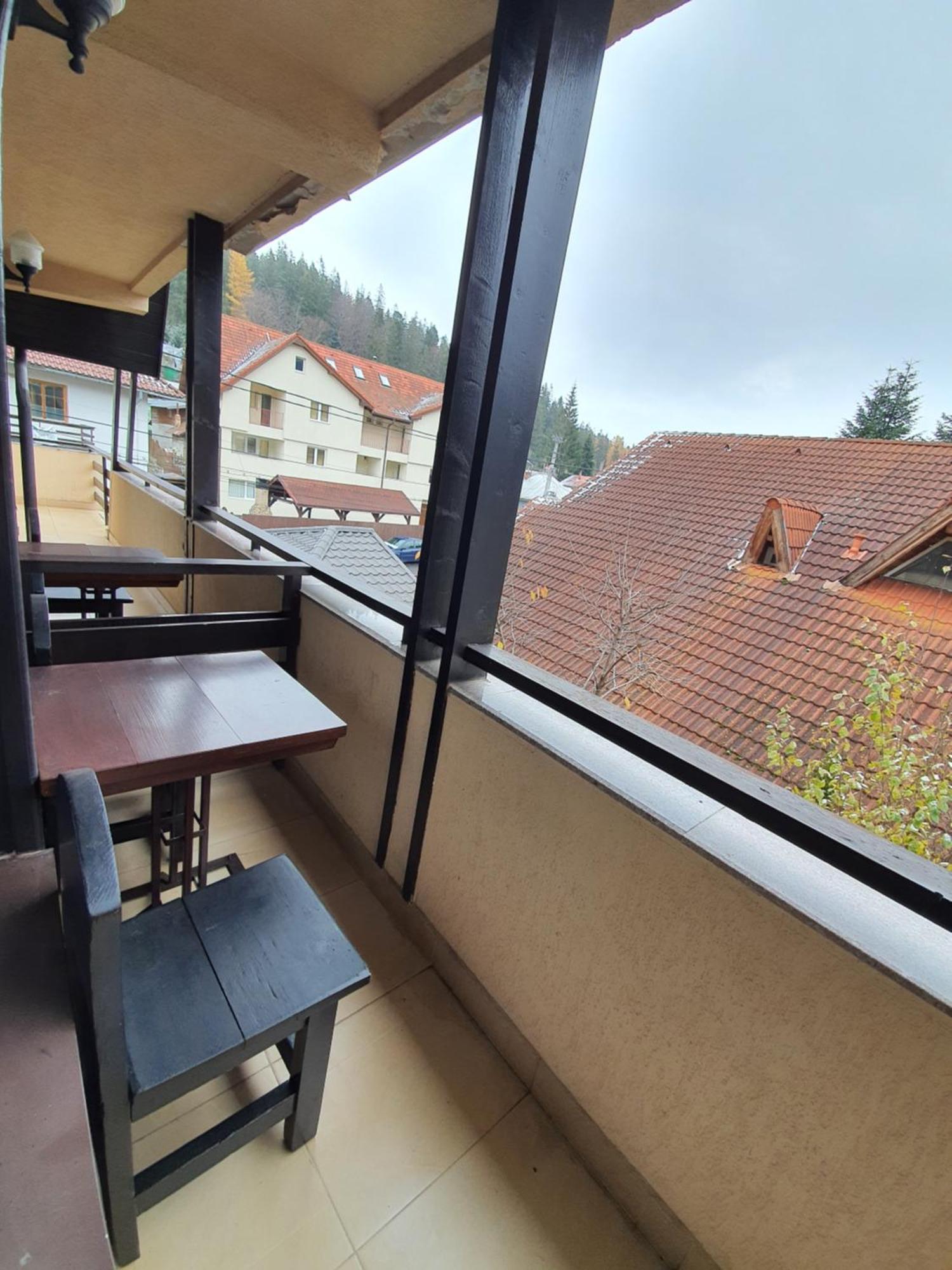 Pensiunea Public House Buşteni Chambre photo